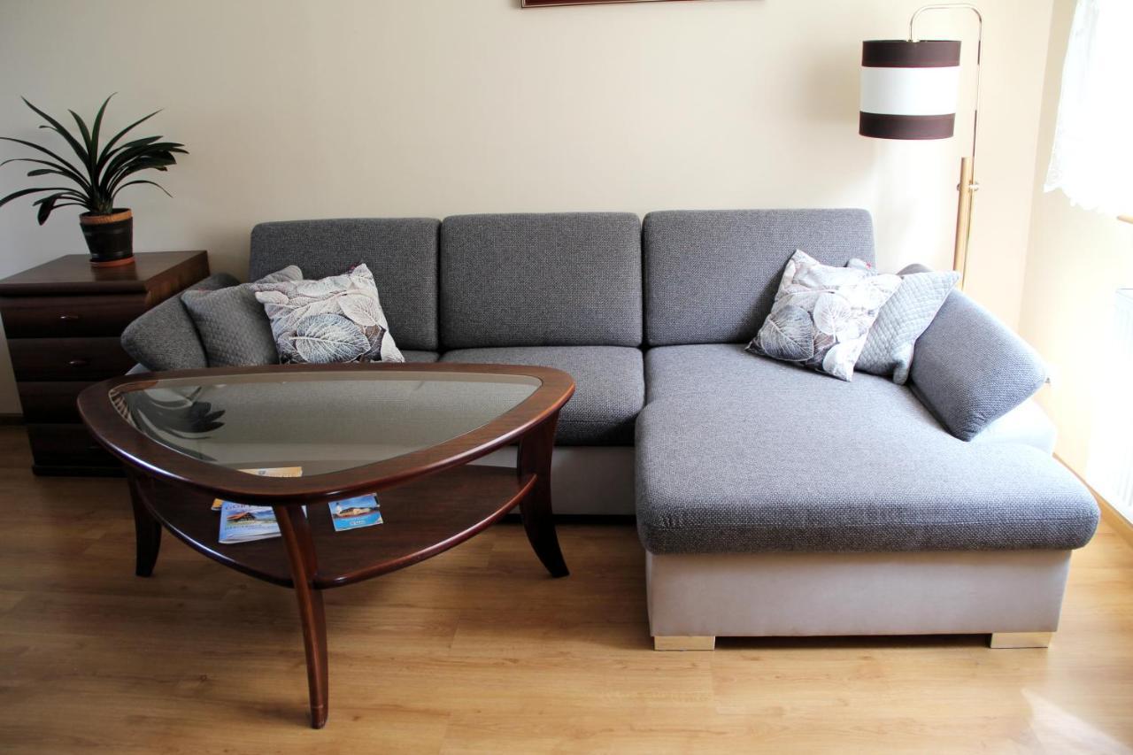 Dom Pod Gorami Apartment Mirsk Екстериор снимка