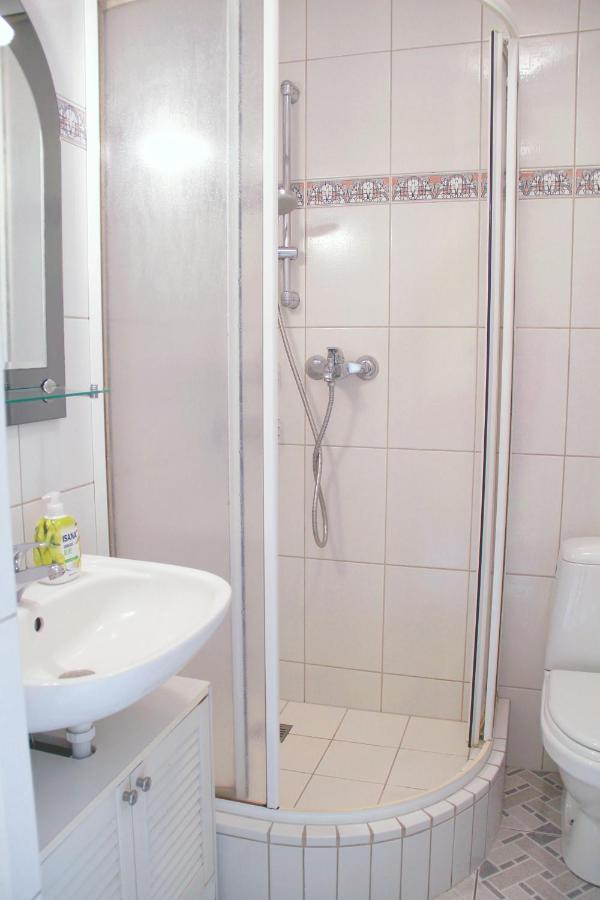 Dom Pod Gorami Apartment Mirsk Екстериор снимка