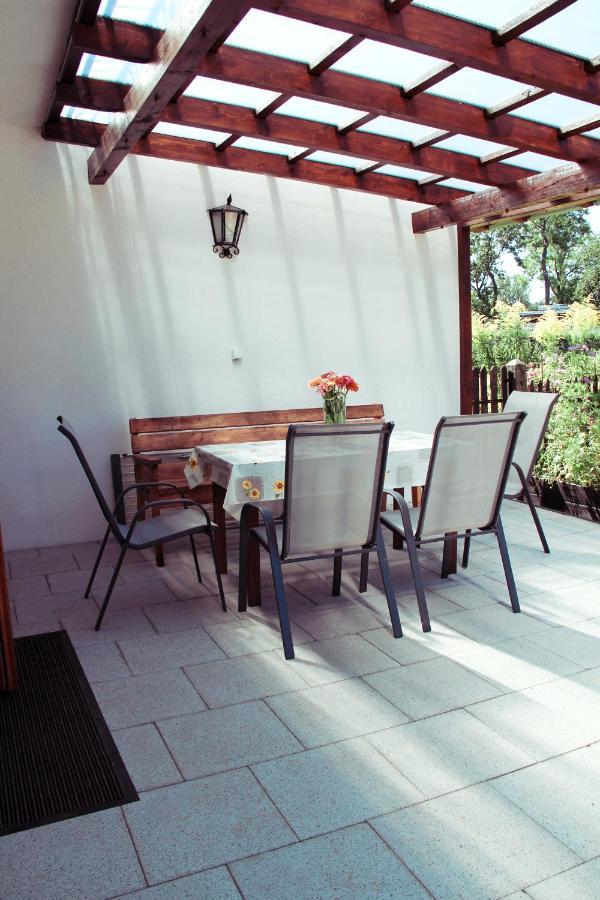 Dom Pod Gorami Apartment Mirsk Екстериор снимка